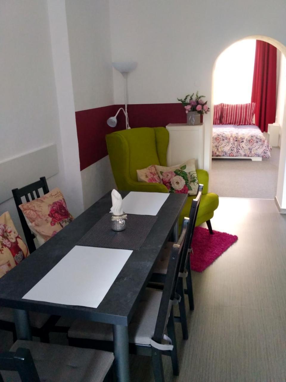Apartman 4U Centrum + Free Parking Daire Olomouc Dış mekan fotoğraf
